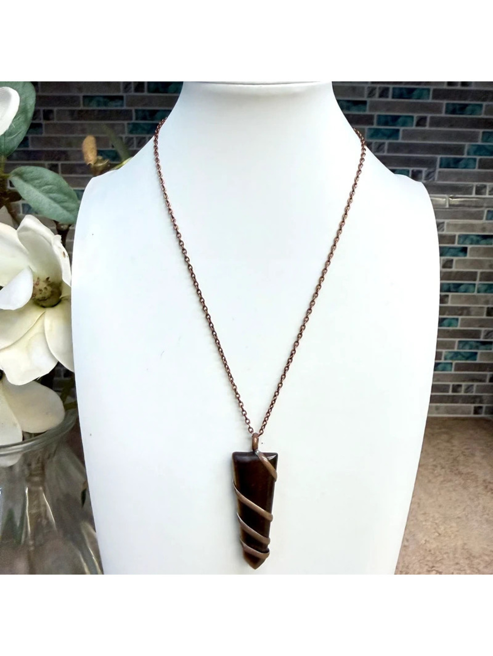 Natural Tiger's Eye Crystal Copper Wire Wrapped Boho Necklace - Picture 2 of 4